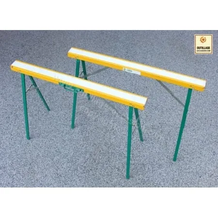 Tréteaux de la marque MACC - Coloris jaune et vert